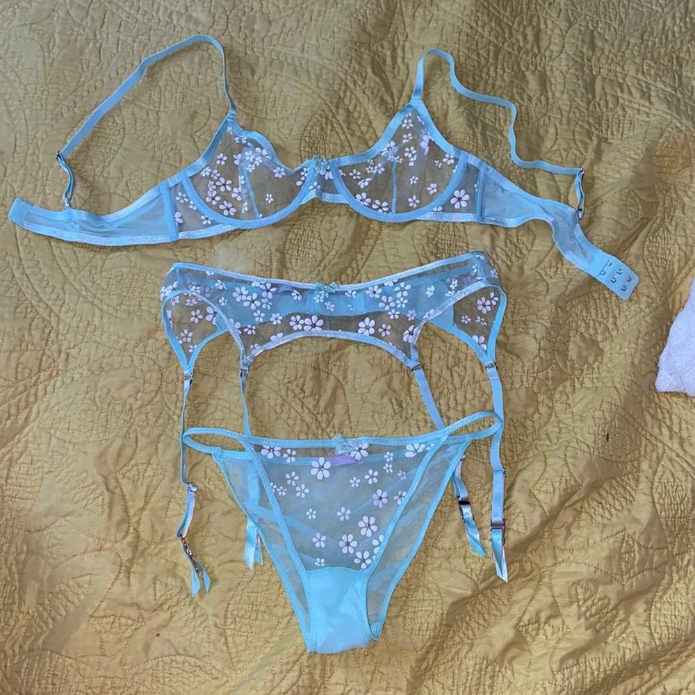 Savage X Fenty set